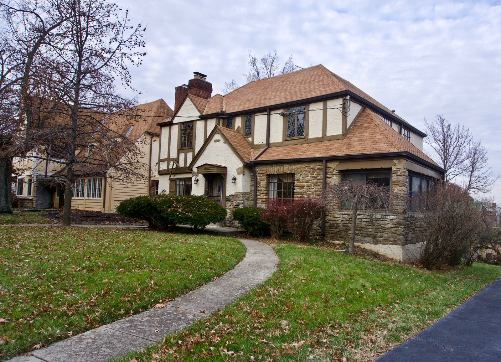 The Most Charming Tudor Homes In Cincy Are In This Tiny Sliver Of A