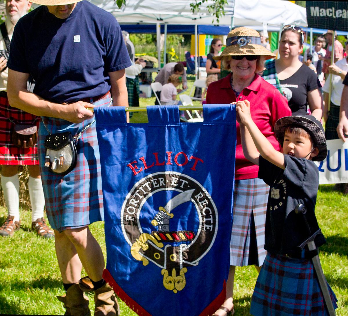 Photos: Bagpipes, kilts and sheep abound at Eugene Scottish Festival | KMTR