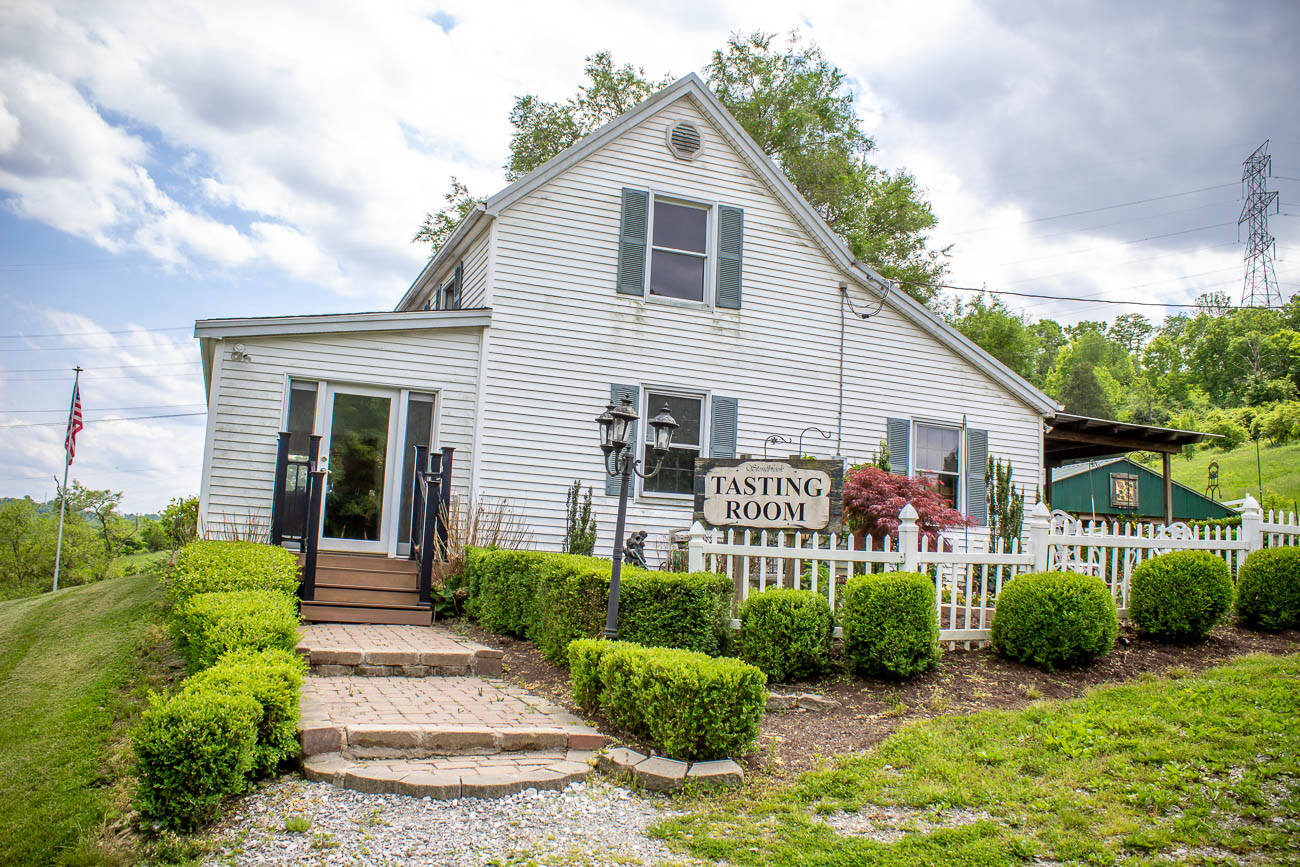 Explore NKY's Wine Heritage With a Curated Tour of These 8 Wineries