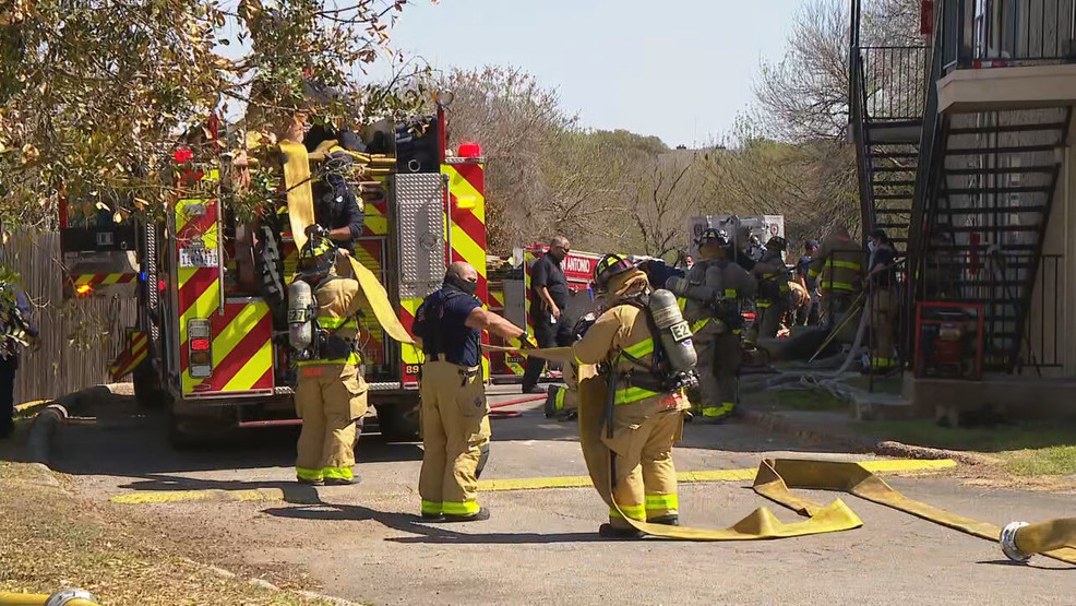 Residents displaced following massive apartment fire in the Medical Center WOAI