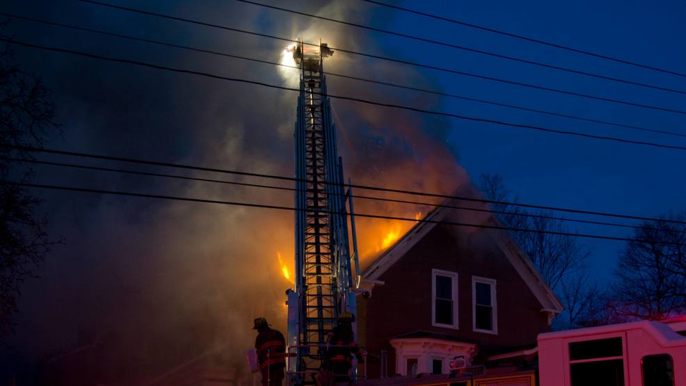 Fire breaks out in Auburn | WGME