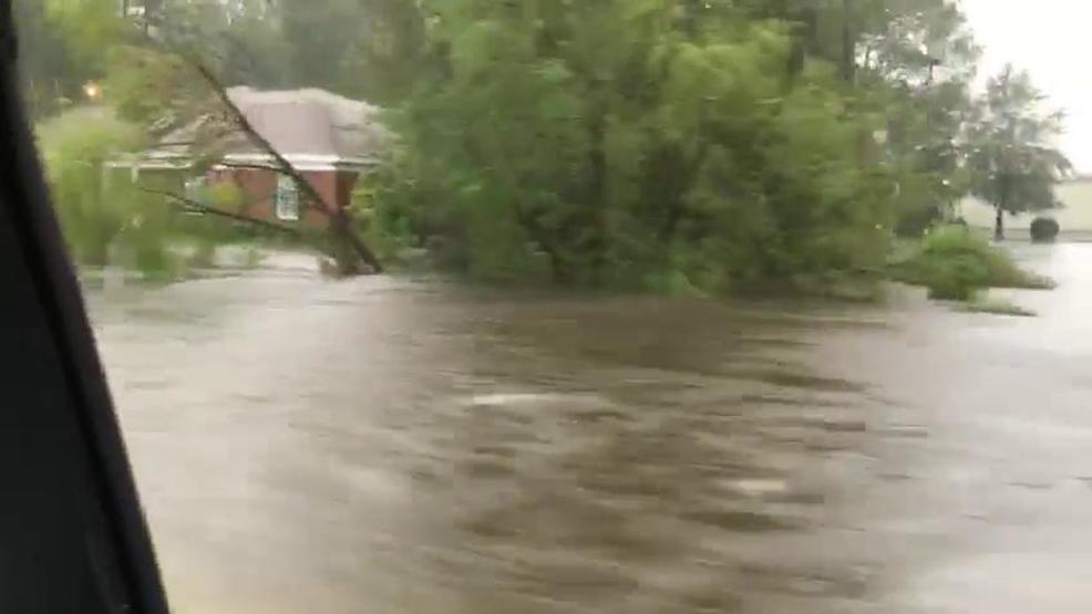 Lumber River expected to overflow Monday, reach at least 24 feet after