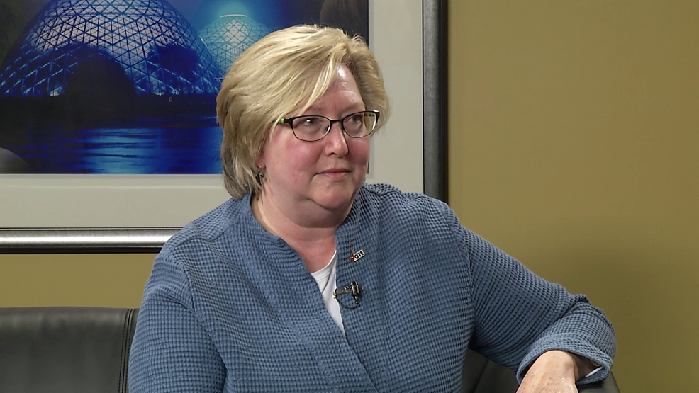 Peggy Creer, President, League of Women Voters of Milwaukee County vlcsnap-2018-10-19-13h58m39s623.png