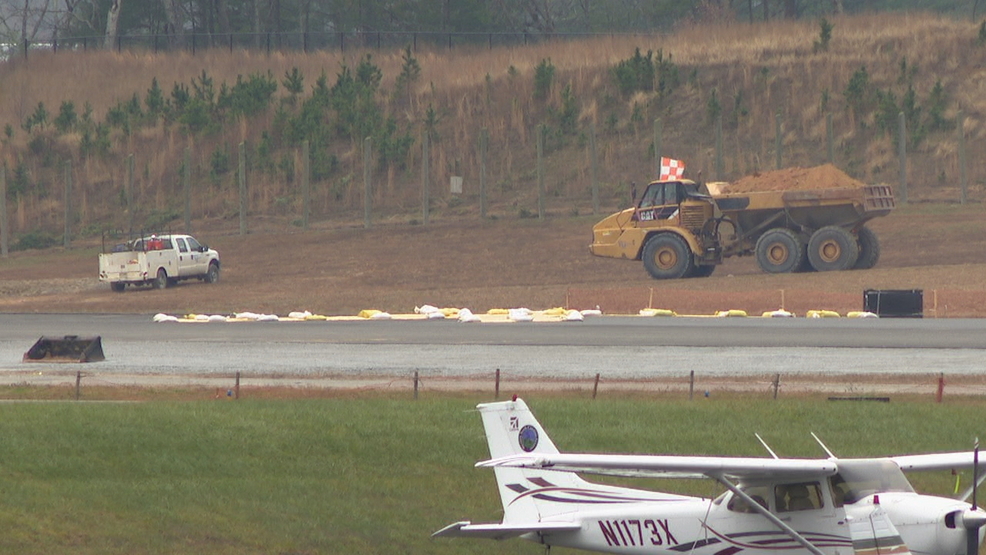 News 13 Investigates: New airport runway costing millions more after delays - WLOS