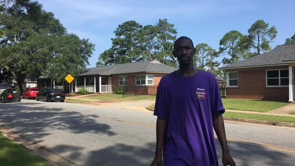 Neighbors react to shootings in Holley Homes WFXL