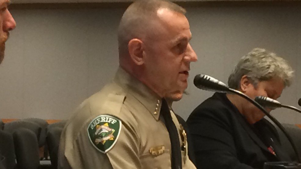 Lane County Sheriff Says Deputies Won't Perform Immigration Arrests | KVAL