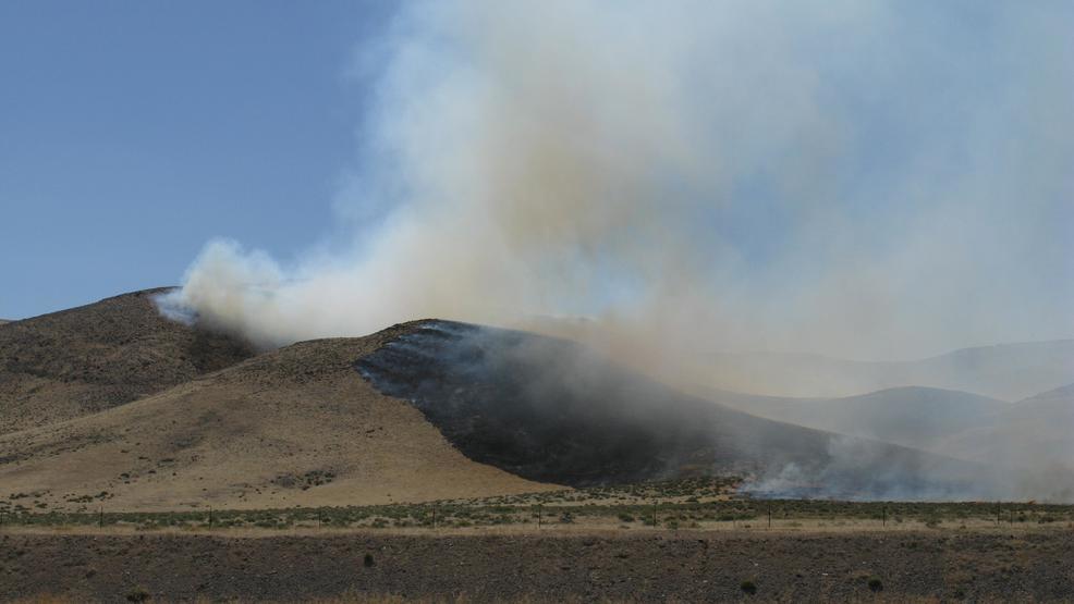 Lyon Fire Department confirms Piper fire threatening 8 structures off