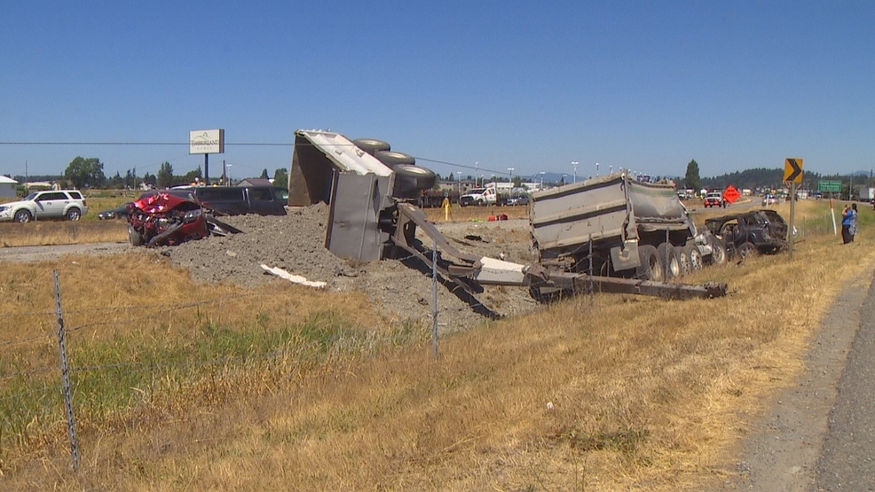 6 hurt in massive 23vehicle pileup near Mt. Vernon News, Weather