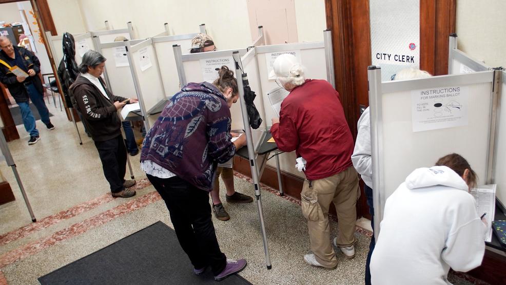 Election 2018 Massachusetts Early Voting AP18306679286508.jpg