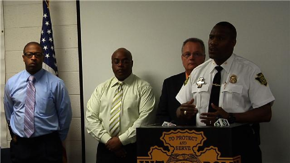 Shake Up At City Hall Police Chief Fire Chief Of Flint Fired Weyi