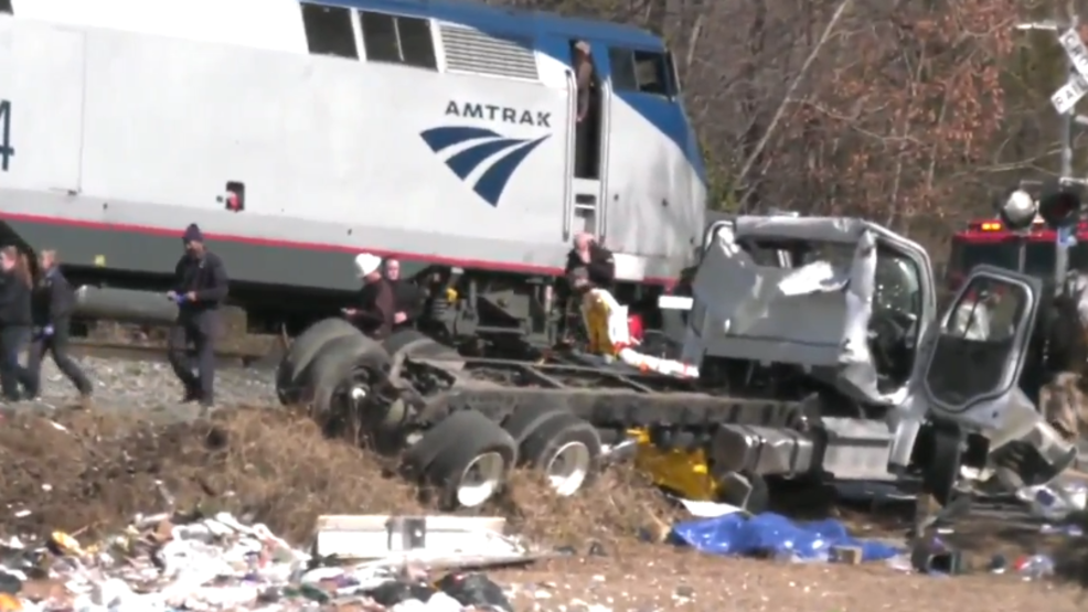 Railroad experts take a closer look at fatal Virginia train crash WBFF