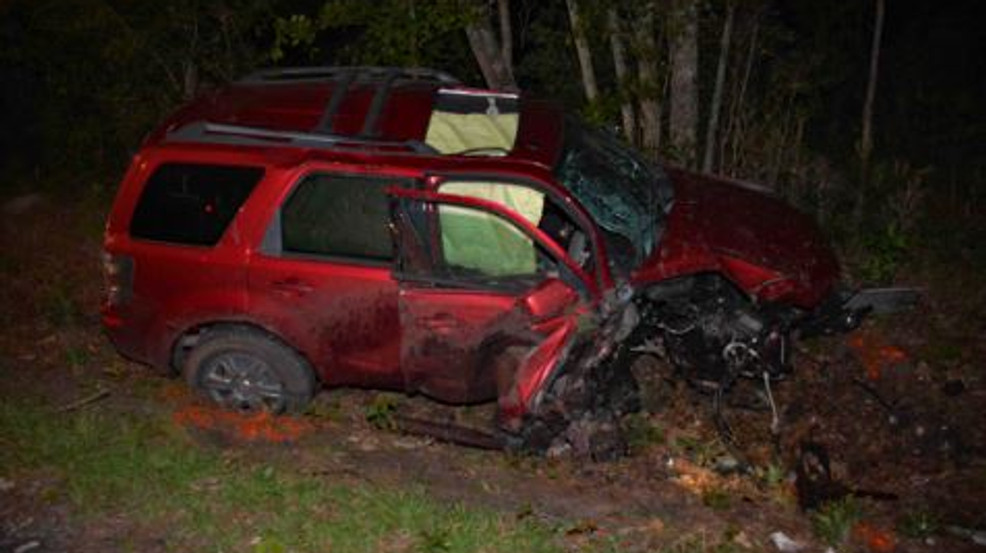 Man dead after being ejected from SUV during Walterboro crash WCIV