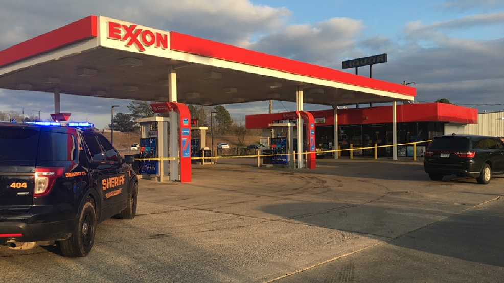 armed-robbery-at-exxon-gas-station-officers-looking-for-suspects-katv