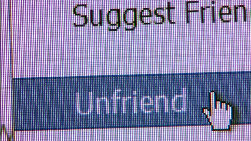 121024_unfriend_closeup_660.jpg