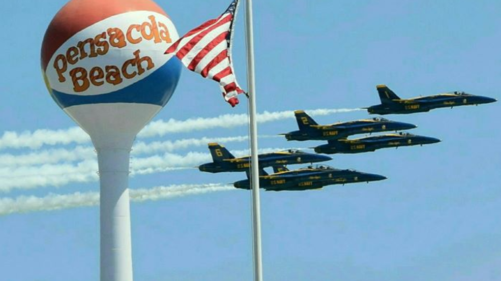 Thousands crowd Pensacola beach for Blue Angels rehearsal WEAR