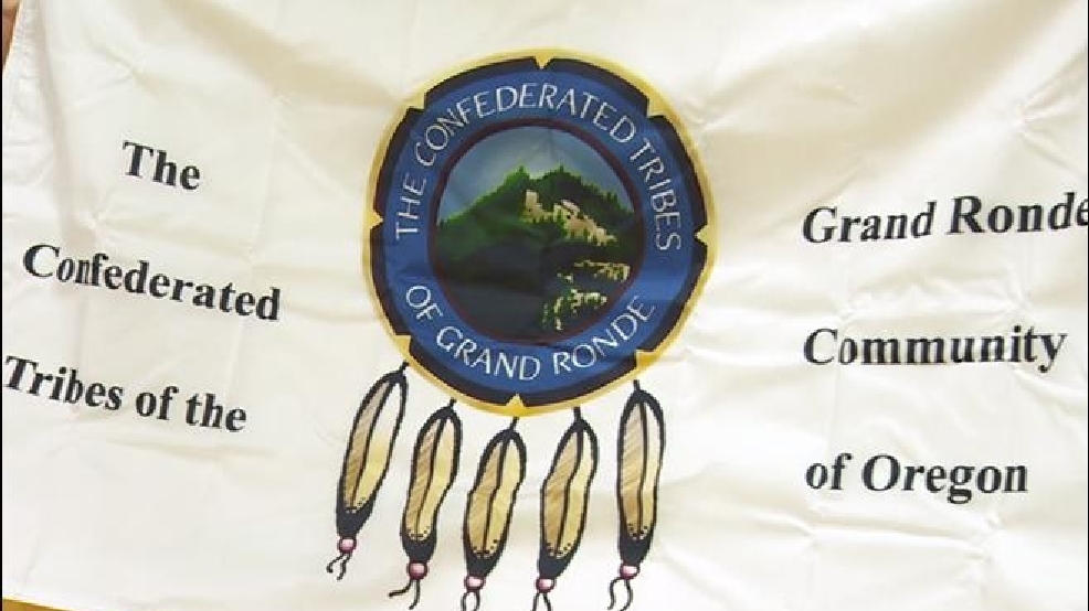 150522_grand_ronde_tribe_flag_660.jpg