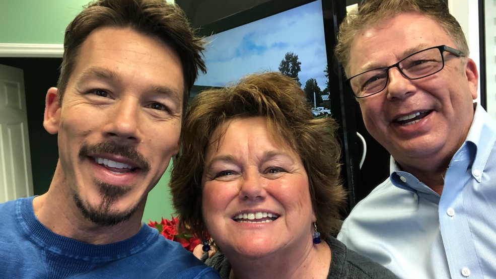 I Tell Everyone It S My 30 Seconds Of Fame Hgtv Show Features Local Man Realtor Wset