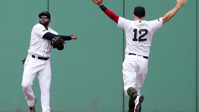 gallery: blink-182 kicks off vegas residency at palms casino